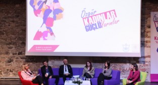 Özgür kadınlar güçlü yarınlar için bir araya geldi 