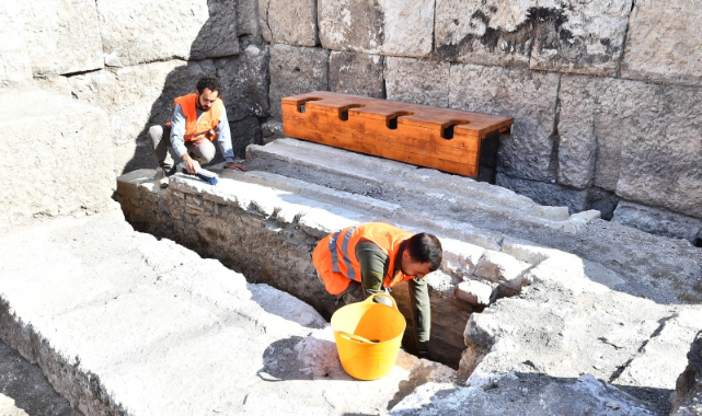 Smyrna Antik Kenti'nde sürpriz buluntu