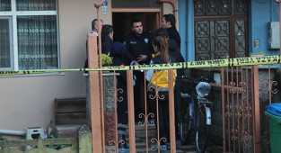 Yaşlı kadını tecavüz eden şahıslar hakkında karar!