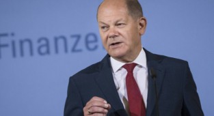 Almanya'nın yeni başbakanı Olaf Scholz oldu