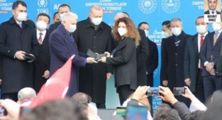 Anahtar teslimi yapılmıştı... İzmirli depremzedeler için yapılan ev ve dükkânlar bitmedi!