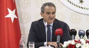 Bakan Özer'den yüz yüze eğitim açıklaması