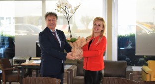 Başkan İduğ'dan İGC'ye ziyaret 