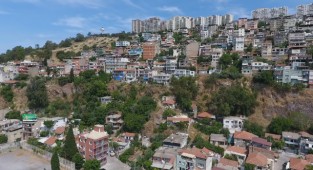 Bayraklı'da 3 mahallede daha imar planı revizyonları tamam!