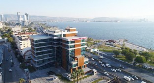 Bayraklı’nın tesisleri yılbaşına hazır