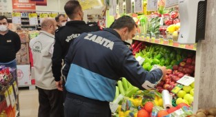 Bayraklı zabıtasından yılbaşı denetimi