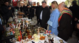 Bornova Antika Pazarı açıldı