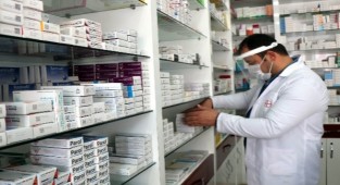 CHP'den eczacılar için kanun teklifi