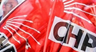 CHP İzmir'de başkanlardan Kayseri ve Seferihisar çıkartması 