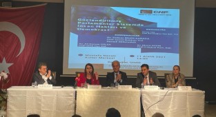 CHP Karabağlar'dan iktidar mesajı: Geliyor gelmekte olan!