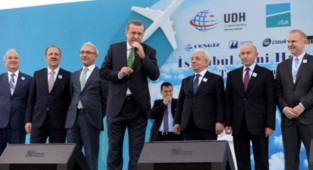 CHP'li Bulut anlattı: Hayat '5'li çete'ye güzel 