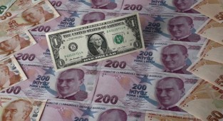 Dolardan yeni rekor