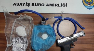 Durdurulan otomobilde uyuşturucu ele geçirildi