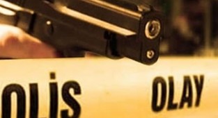 Eşini silahla öldürdü, intihara kalkıştı! 