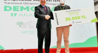 “Girişimcilik Merkezi İzmir”de ödül töreni