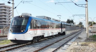 İZBAN'a yılbaşı düzenlemesi: 4 ek sefer düzenlenecek!