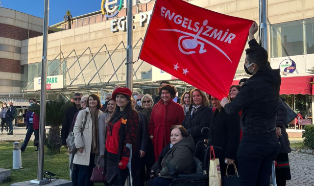 İzmir'de kırmızı bayrak sayısı 81'e yükseldi