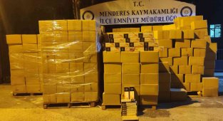 İzmir'de 4 milyon lira değerinde 10 ton kaçak tütün ele geçirildi
