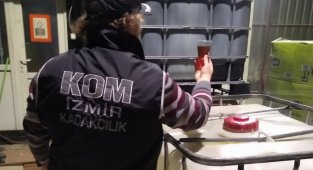 İzmir'de kaçak akaryakıt deposuna baskın!