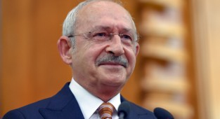 Kılıçdaroğlu: Ahdım var, bu memlekete barışı, huzuru, demokrasiyi, adaleti getireceğim 