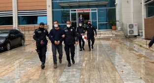 Köy meydanında uyuşturucu baskını: 2 şüpheli tutuklandı