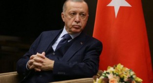 NY Times’tan çarpıcı seçim analizi: 'Erdoğan’ın aleyhine esiyor' 