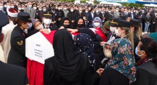 Şehit astsubay, son yolculuğuna uğurlandı 