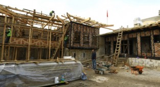 Tarihi konakta ''cehennemlik'' kanalları bulundu!