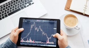 Yabancı analistler de bezdi: UBS, TL’yle ilgili rapor yazmayacak! 