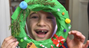 Yılbaşı süsleri Bornovalı miniklerden