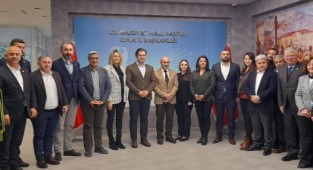 Başkan Soyer'den Yücel'e ziyaret