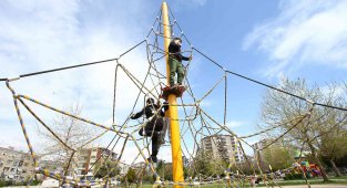 Bayraklı'nın parklarını 'çocuklar' tasarlayacak