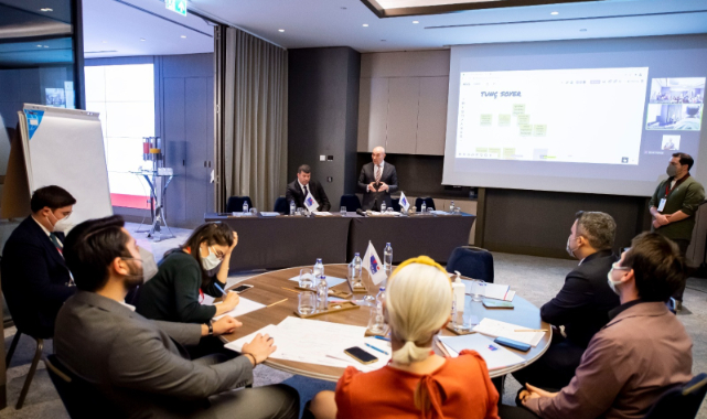 Belediye çalışanı gençler SODEM'de bir araya geldi