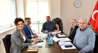 Çiğli Belediyesi'nden üst yapı atağı