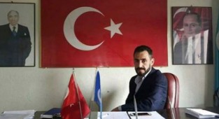 'Çocuğa cinsel istismar'dan tutuklanan eski Ülkü Ocakları Başkanı Çömez'in tahliyesine davul zurnalı karşılama