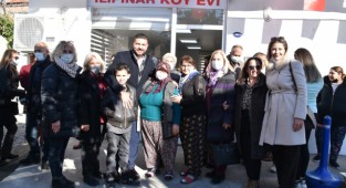 Foça Ilıpınar Köy Evi'nin açılışı yapıldı