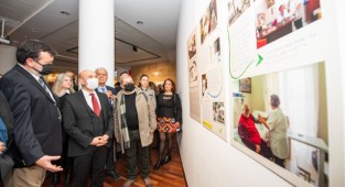 Foto Resne’nin izinde İzmir Hikayeleri... Soyer: “Sıra dışı bir sergi”