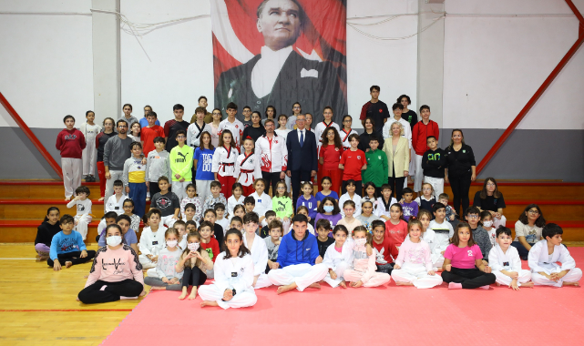 Gaziemirli sporcular 2021 yılında 106 madalya kazandı