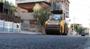 İZBETON'dan İzmir'in yollarına dev yatırım: 1.1 milyar liralık çalışma