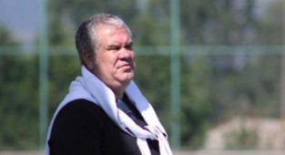 İzmirspor'un yeni hocası belli oldu