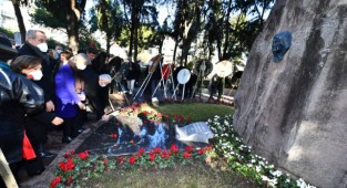 Zübeyde Hanım vefatının 99. yılında anıldı