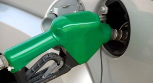 Benzin ve motorinde büyük zam beklentisi!