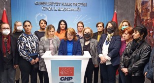 CHP'li kadınlar İzmir'den seslendi: 