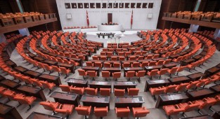 DDA'dan parlamenter sistem raporu