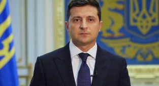 Ukrayna lideri Zelenskiy: Ellerinize silah alın, hazır olun