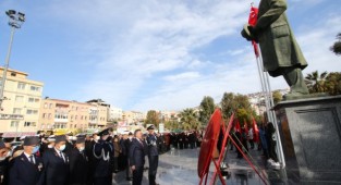 Çanakkale Şehitleri Bayraklı’da unutulmadı