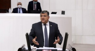 CHP’li Sındır: “Türkiye’nin lokomotif sektörü alarm veriyor!”