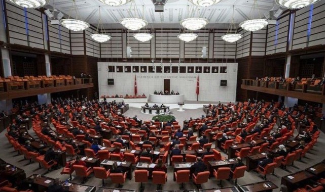 CHP'nin yoksulluğun araştırılması önergesi AKP ve MHP oylarıyla reddedildi
