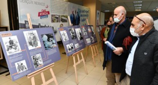 Çiğli Belediyesi’nden “Cumhuriyet” konulu karikatür sergisi