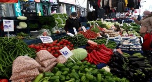 Mart'ta asgari ücret, açlık sınırının 678 lira gerisinde kaldı!